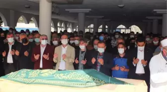 FABRİKADA BUHAR KAZANI PATLAMASINDA ÖLEN İŞÇİ TOPRAĞA VERİLDİ