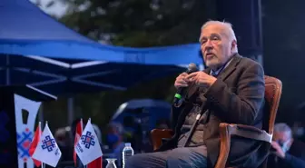 İlber Ortaylı Altıeylül Kitap Fuarı'na damga vurdu