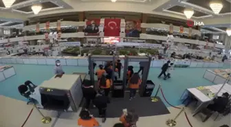 Kitap fuarını 9 günde 100 bini aşkın kişi ziyaret etti