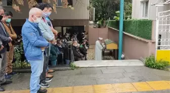 Silahlı saldırıda öldürülen belediye işçisi toprağa verildi