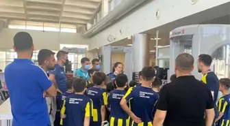 Cizre Fenerbahçe Futbol Okulu öğrencileri Şırnak Havalimanını gezdi