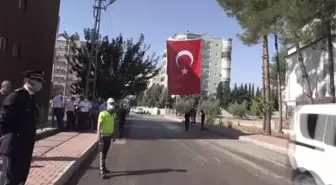 Şehit polis memuru Fatih Doğan, son yolculuğuna uğurlandı (2)