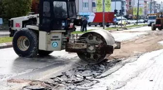 EDİRNE'DE SAĞANAK, EV VE İŞ YERLERİNDE SU BASKINLARINA NEDEN OLDU