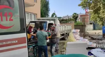 Kırılan inşaat iskelesinden düşen 2 işçi kişi yaralandı