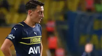 Mesut Özil'in paylaşımı Fenerbahçelileri mest etti: Ne güzel demiş rahmetli