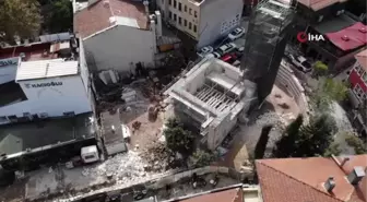 Üsküdar'da 460 yıllık Gülfem Hatun Camii'nin restorasyon çalışması havadan görüntülendi