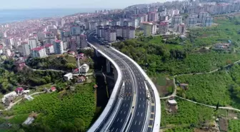 Türkiye'nin en maliyetli şehir içi yolları arasında gösterilen Kanuni Bulvarı'nda çalışmalar sürüyor