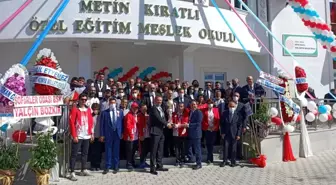 KONYA'DA METİN KIRATLI ÖZEL EĞİTİM MESLEK OKULUNUN AÇILIŞI YAPILDI