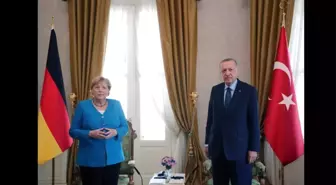 Almanya Şansölyesi Angela Merkel Huber Köşkü'ne geldi