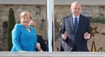 Cumhurbaşkanı Erdoğan'dan Merkel'e övgü dolu sözler! Konuşmasını Almanca bitirdi