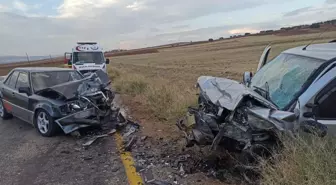 Son dakika haberi... Eskişehir'de 2 aracın çarpışması sonucu 1 kişi öldü, 1 kişi yaralandı