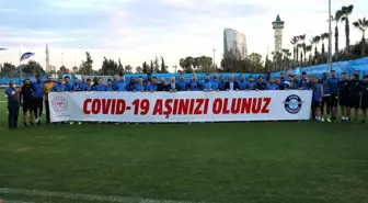 Adana Demirsporlu futbolcular korona virüs aşılamalarına destek verdi