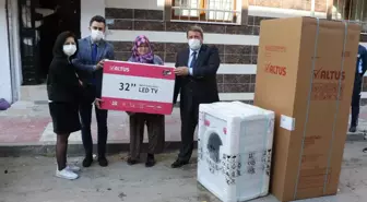 Manisa Büyükşehir Belediyesinden yangın mağduru aileye eşya yardımı