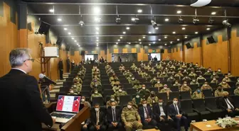 Bingöl'deki Güvenlik Korucularına Hizmet İçi Eğitim Semineri