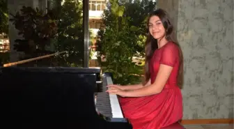 13 YAŞINDAKİ İLYUN, MOZART'IN 13 NUMARALI KONÇERTOSUNU ÇALACAK