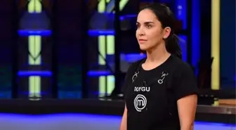 MasterChef'in eski yarışmacısı Duygu Acarsoy anne oldu