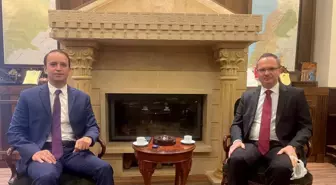 Türkiye'nin Beyrut Büyükelçisi Ulusoy, Beka Vadisi'ndeki Türkmen köylerini ziyaret etti