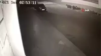 Son dakika 3. sayfa: Ümraniye'de otomobili dakikalar içinde çaldılar...O anlar kamerada