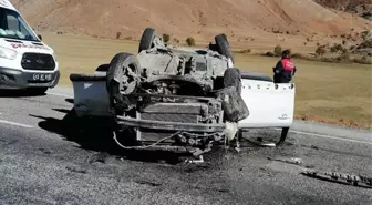 Bitlis'te takla atan otomobildeki 1 kişi hayatını kaybetti, 4 kişi yaralandı