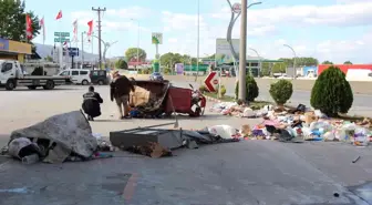 Son dakika haberleri! Petrol istasyonuna dalan taksi, hurda aracı ve otomobile çarptı: 1 ölü