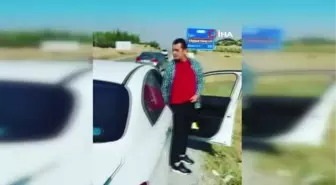 Ünlü sanatçı Hasan Yılmaz kaybettiği iddia yüzünden yol kenarında şınav çekti