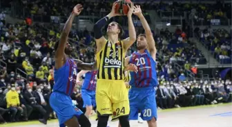 Barcelona: 74-76