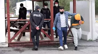 Uygulamada durdurulan otomobilde uyuşturucu çıktı
