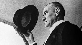 Atatürk ün cumhuriyet ile ilgili sözleri! Atatürk ve 29 Ekim Cumhuriyet Bayramı sözleri! Atatürk'ün Cumhuriyet Bayramı sözleri!