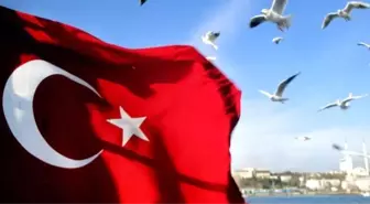 Cumhuriyet Marşı Sözleri! Cumhuriyet Hürriyet Demek sözleri nelerdir? Cumhuriyet Çocukları marşı sözleri! Türküz Cumhuriyet'in sözleri!