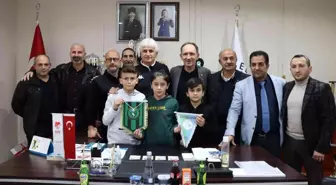 İzmit Belediyespor 7 genç yeteneği Kocaelispor'a kazandırdı