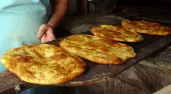 Kahvaltı sofralarının vazgeçilmez lezzeti: Sorgun yağlısı