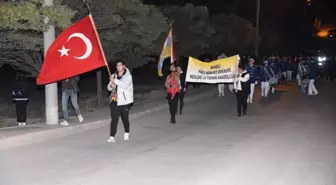 Kırıkkale'de Cumhuriyet Bayramı için fener alayı yapıldı