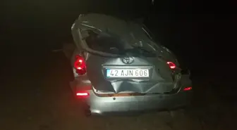 Konya'da yük trenine çarpan otomobildeki 5 kişi yaralandı