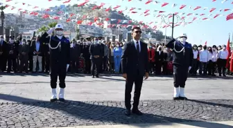 Kuşadası'nı Cumhuriyet Bayramı coşkusu sardı