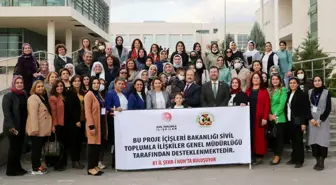 VALİ PEHLİVAN, YEŞEREN GENÇLİK DERNEĞİNİN 81 İL ŞEHRİ NUH'TA BULUŞUYOR PROGRAMI KAPSAMINDA KURULAN 'ŞEHİTLER ORMANI' FİDAN DİKİM ETKİNLİĞİNE KATILDI