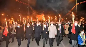 Cumhuriyetimizin Kuruluşunun 98. Yıl Dönümü Kutlamaları Kapsamında Fener Alayı Gerçekleştirildi