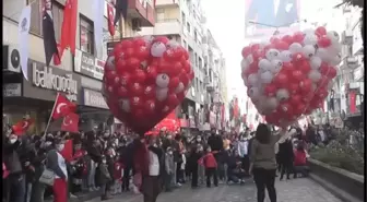 Ödemiş'te 3 bin Türk bayrağı baskılı balon uçuruldu