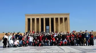 Özel Gereksinimli Bireylerden 29 Ekim İçin Anıtkabir Ziyareti