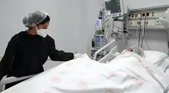 Kovid-19 hastalarının mecburi refakatçilerine 'özel hastanelere ücret ödemeyin' uyarısı