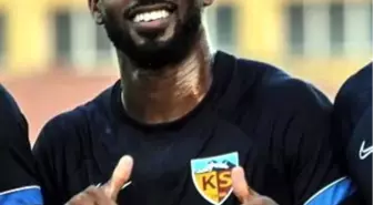 Kayserisporlu Carole baba oldu