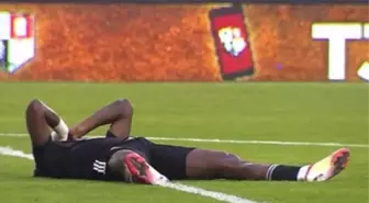 Beşiktaş'ta bir kayıp daha! Batshuayi, Hatay maçına devam edemedi
