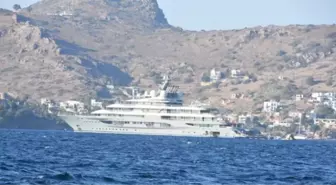 After Bill Gates, Jeff Bezos' luxury yacht is in Bodrum