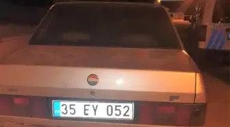 İzmir'de 2 otomobil ile minibüs çalan şüpheli tutuklandı