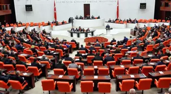 AK Parti 54 maddelik 5. yargı paketini Meclis'e sundu! İcrayla çocuk almak tarihe karışacak