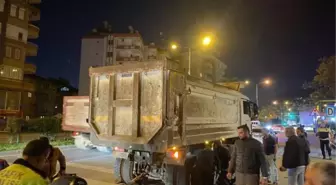 ALANYA'DA HAFRİYAT KAMYONUNUN ÇARPTIĞI MOTOSİKLETLİ ÖLDÜ