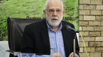 İslam tarihçisi ve yazar Prof. Dr. İhsan Süreyya Sırma gençlerle söyleşi yaptı