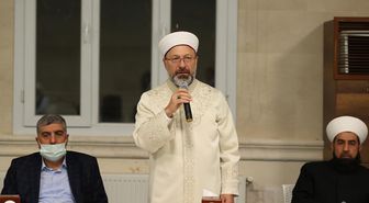 Diyanet İşleri Başkanı Erbaş, Şanlıurfa'da kanaat önderleri ile bir araya geldi