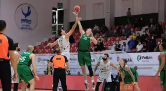 Aliağa Petkim Spor 57 – 76 Darüşşafaka