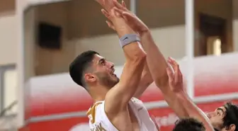 TB2L: Pizzabulls CO: 82 Adana Sertaş Spor: 67