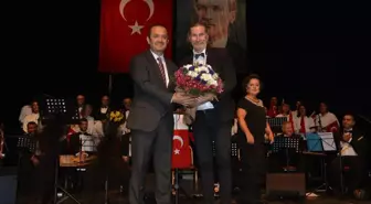 Atatürk'ü Anma Konseri Muhteşemdi